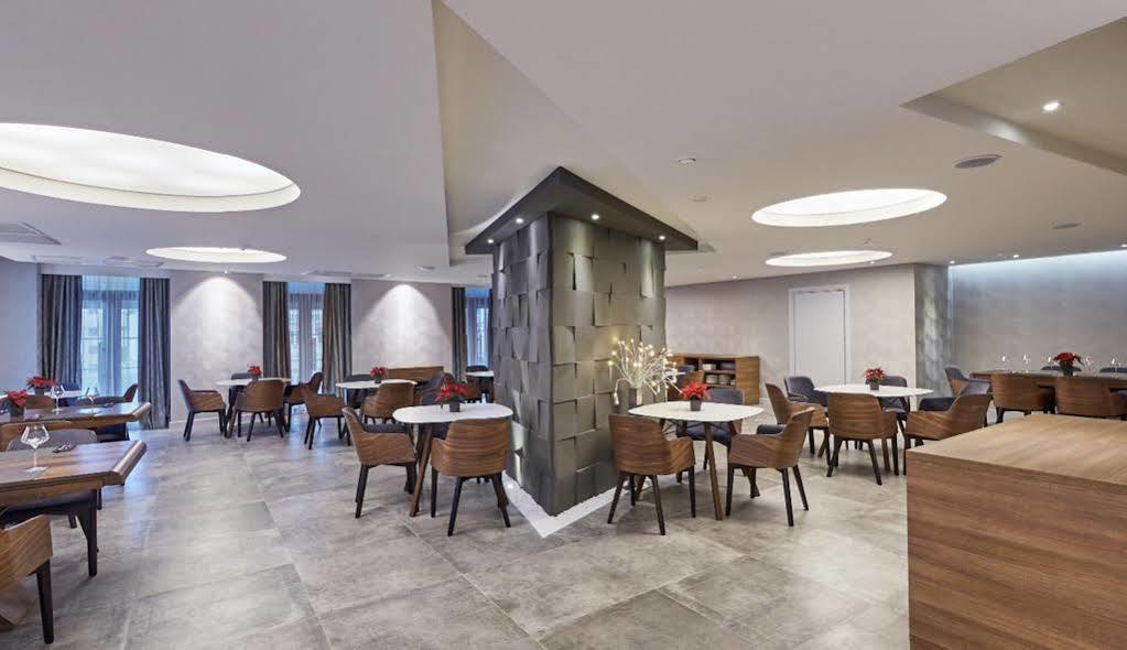 Gallery Palace Hotel Tbilisi Exterior photo