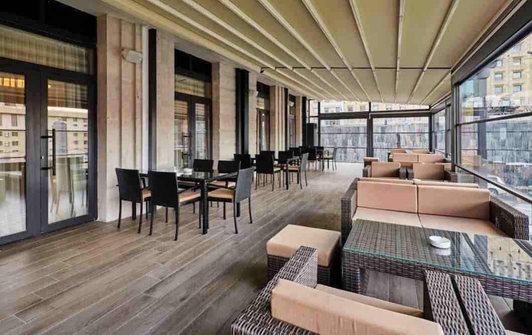 Gallery Palace Hotel Tbilisi Exterior photo